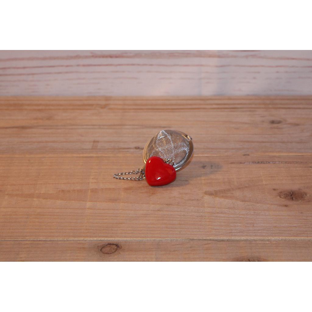 Tee Ei &quot;Herz&quot; Edelstahl, mit Herz-Anhänger  Ø 5 cm